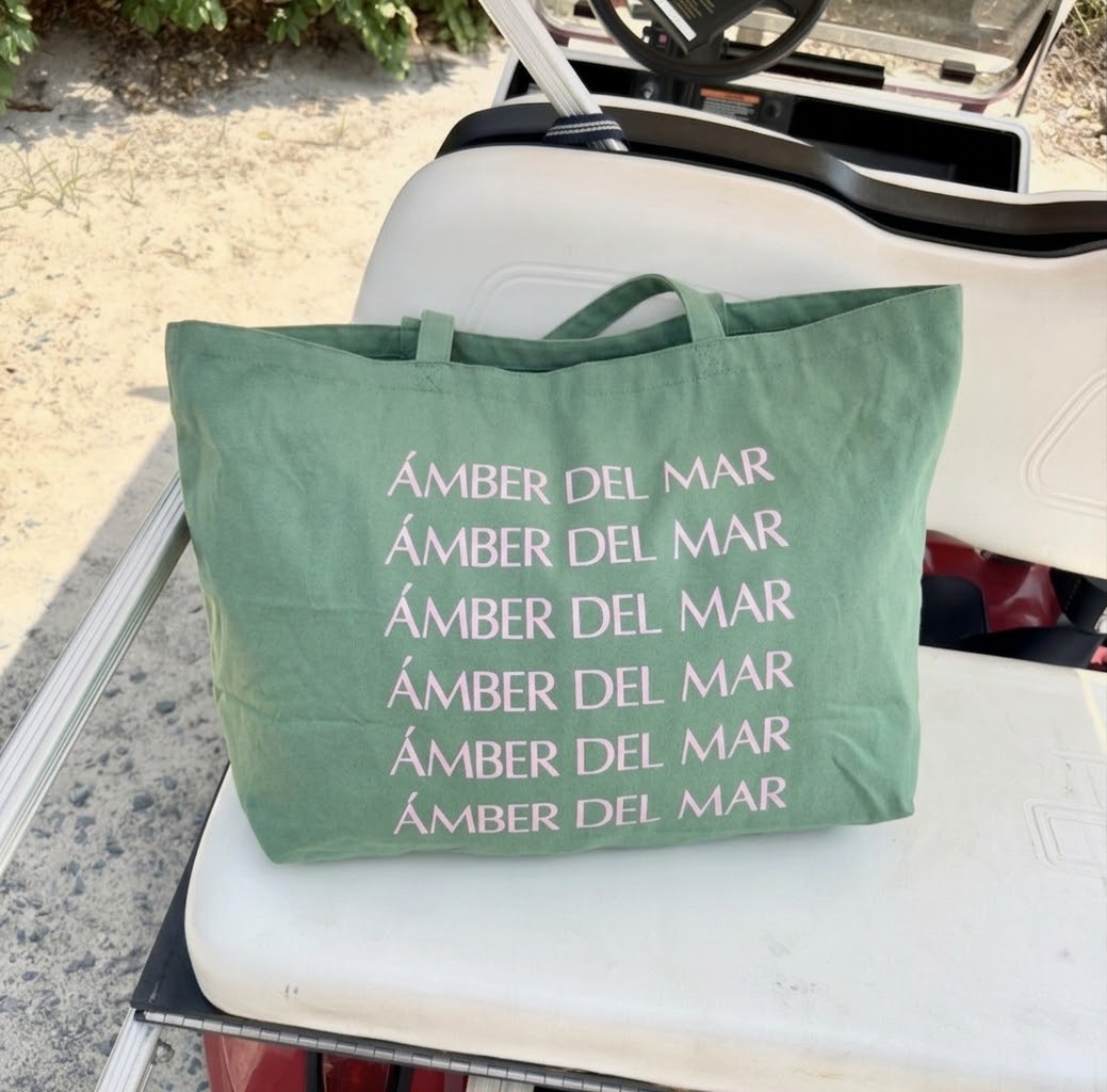 The Ivy Classic Slouchy Tote Bag | Sea Foam Green | Ámber Del Mar
